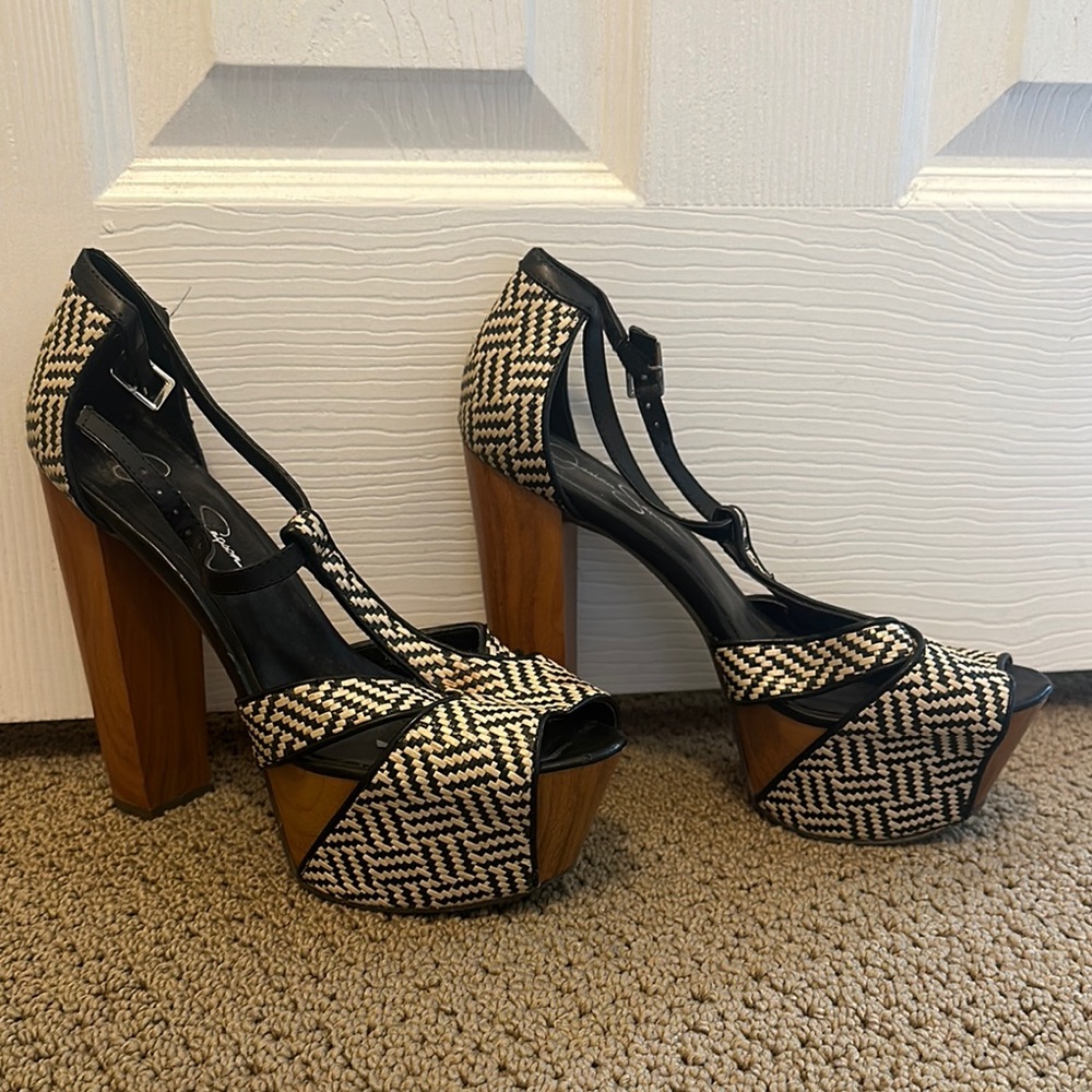 Stylish Black and Tan Platform Heels